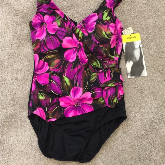 hawaiian print bathing suits